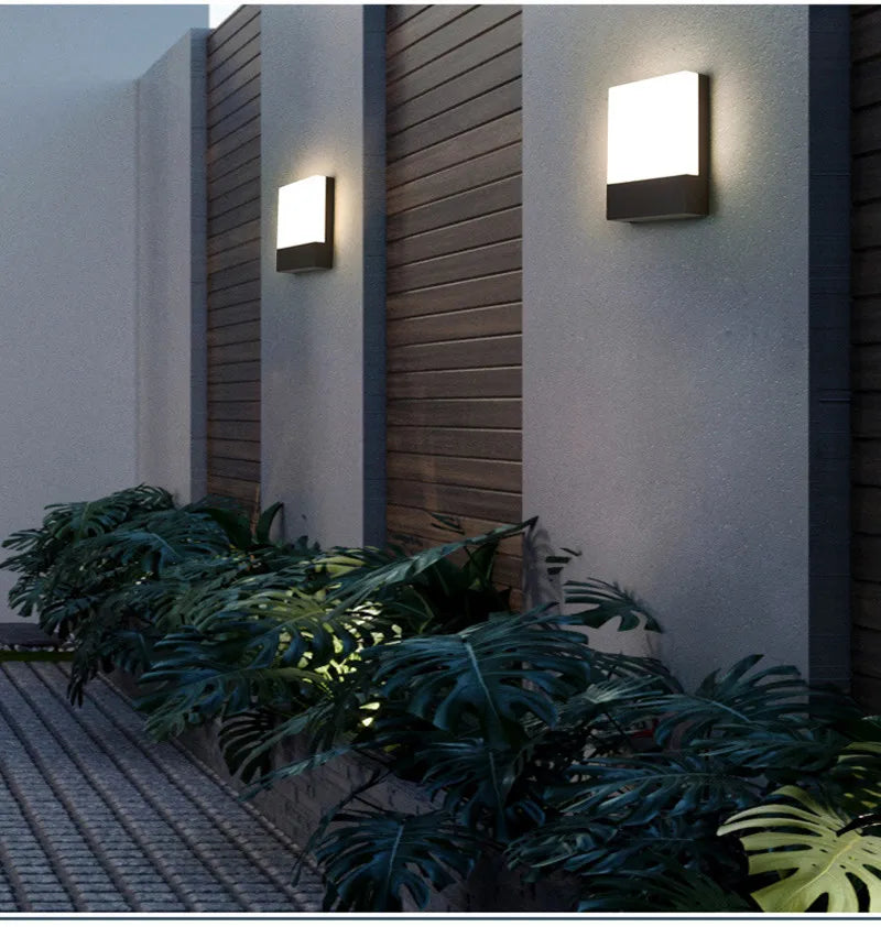 Outdoor LED Wall Light, 18W, IP65 Waterproof