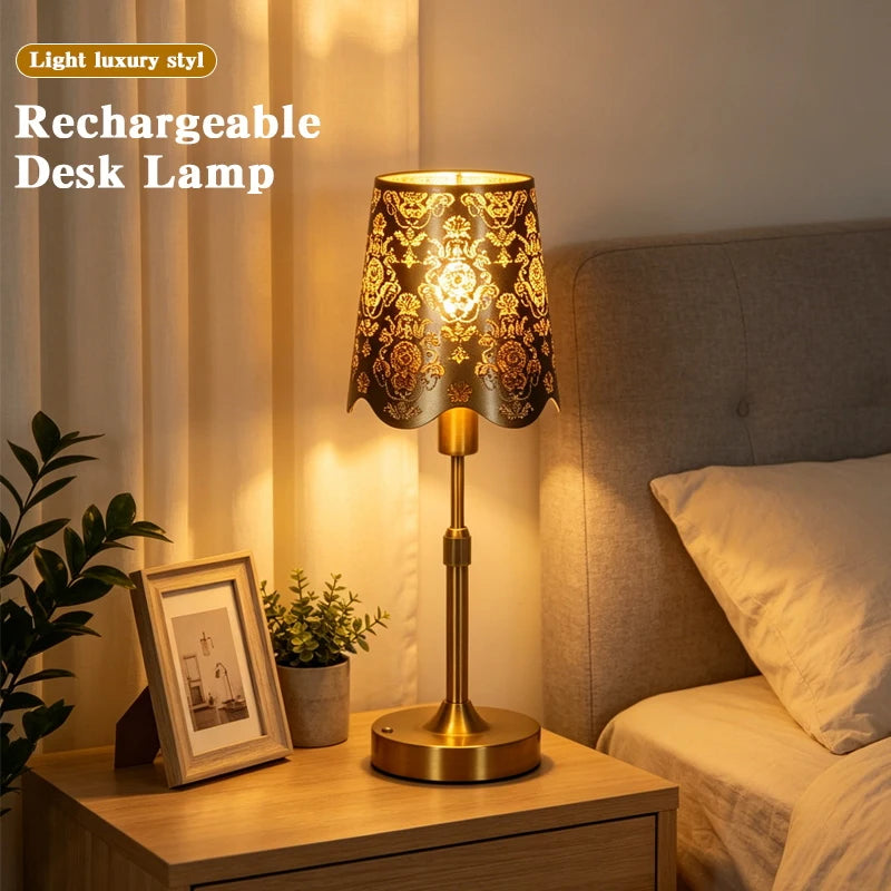 Vintage Floral Hollow Projection Desk Lamp, Rechargeable, Gold